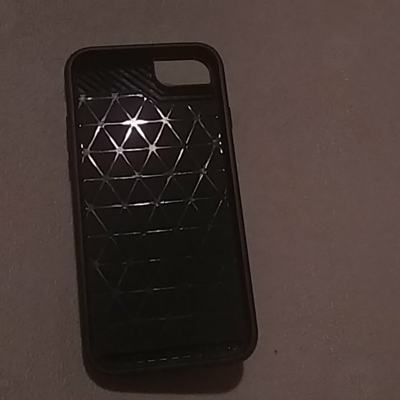 iPhone case - Picture 3 of 3